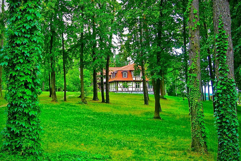 Dwor Sosnowo Hotel Pojezierce Luaran gambar
